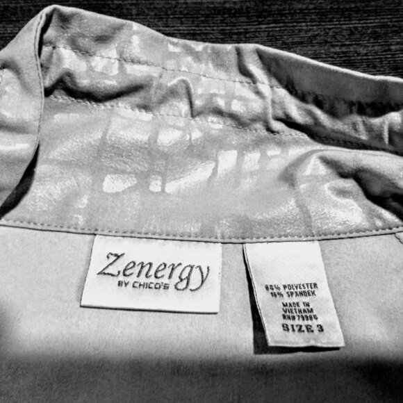 Zenergy Grey Tone-on-Tone Pattern Jacket - Picture 5 of 6